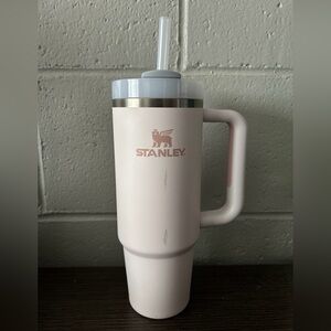 Rose Quartz Stanley Quencher Tumbler 30oz
